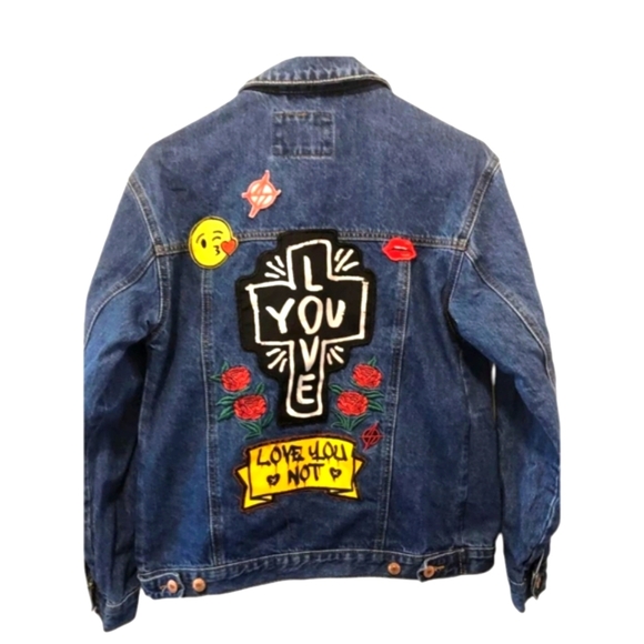 Hippie Boho Back Patches/Embroidered Blue Denim Jean Jacket Sz M - Picture 1 of 10